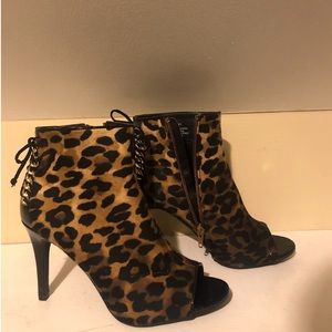 Boutique Cheetah Heels